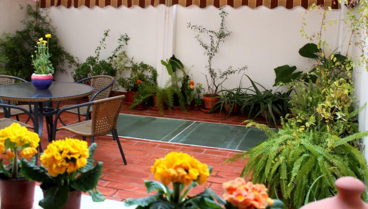 Apartamento Con Patio Cerca Mezquita Cordoba Exterior photo
