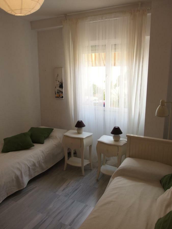 Apartamento Con Patio Cerca Mezquita Cordoba Exterior photo